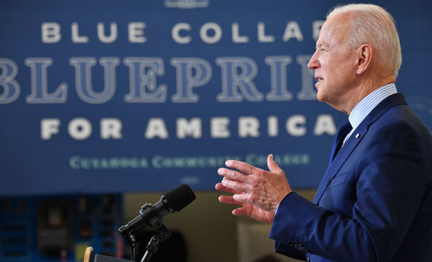 Biden goes on offensive against economic critics, argues rising wages show his agenda is working